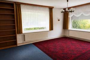 Einfamilienhaus Klassiker - Platz für eigene Ideen – Die vollständige Adresse der Immobilie erhältst du vom Anbieter., 25746 Heide – Vorschaubild 6