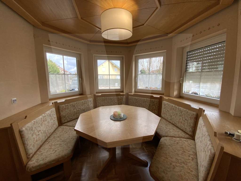 Immobilie in Kirchheim am Ries - Großzügiges Wohnhaus in Dirgenheim - idyllisch leben im ehemaligen Jagdhaus - Bild 4