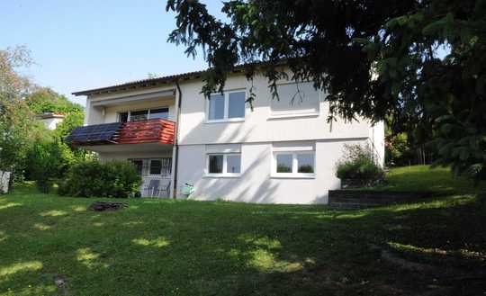 Einfamilienhaus mit ELW - Top Lage - Sanieren und Aussicht genießen