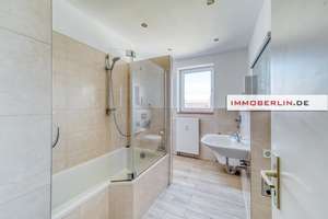 IMMOBERLIN.DE - Schöne komfortable & ruhige Dachgeschosswohnung mit Terrasse im Sprengelkiez – Die vollständige Adresse der Immobilie erhältst du vom Anbieter., 13353 Wedding, Berlin – Vorschaubild 3
