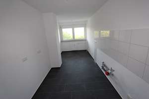 Sanierte 3-Zimmer-Wohnung in Freiberg - Wohnberechtigungsschein erforderlich – 70437 Freiberg, Stuttgart – Vorschaubild 3