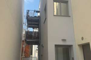Stilvoll & exklusiv: Großzügige 5-Zimmer- Duplexwohnung mit 254 m², Balkon und Garage in Bestlage – Die vollständige Adresse der Immobilie erhältst du vom Anbieter., 86150 Lechviertel, östl. Ulrichsviertel, Augsburg – Vorschaubild 23
