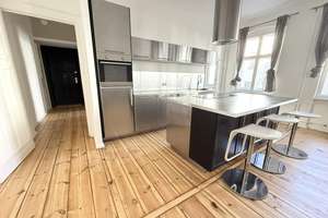 Bezugsfreie, möblierte und frisch renovierte 2 Zimmer Altbau-Wohnung mit Balkon - am Ku´Damm – Die vollständige Adresse der Immobilie erhältst du vom Anbieter., 10711 Halensee, Berlin – Vorschaubild 10