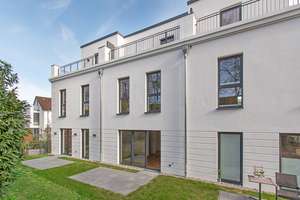 Neubau- Stadthaus in grüner TOP-Lage in Blankenese mit EBK und Stellplatz – Björnsonweg 24, 22587 Blankenese, Hamburg – Vorschaubild 19