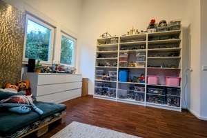 Großzügiges Einfamilienhaus mit 8 Zimmern, Garage und Stellplatz in Korntal-Münchingen/Kallenberg – Die vollständige Adresse der Immobilie erhältst du vom Anbieter., 70825 Korntal-Münchingen – Vorschaubild 43