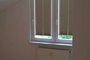 Vollständig renovierte 2-Zimmer-Dachgeschosswohnung mit Balkon in Jena – Die vollständige Adresse der Immobilie erhältst du vom Anbieter., 7743 Wenigenjena, Jena – Vorschaubild 5