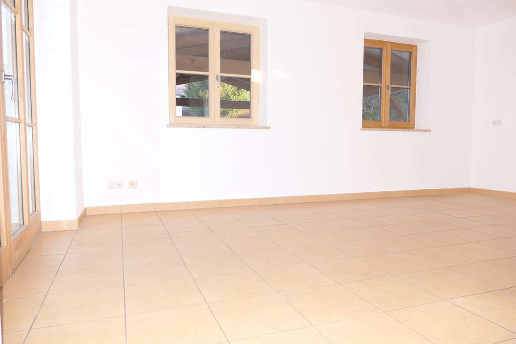 Immobilie in Lenggries - Geräumige Split-Level-Wohnung mit Bergpanorama - Bild 4