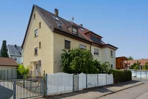 Ein Mehrfamilienhaus für Macher, Planer & Visionäre – Die vollständige Adresse der Immobilie erhältst du vom Anbieter., 70437 Zuffenhausen-Am Stadtpark, Stuttgart – Vorschaubild 2