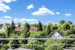 Traumhafte Dachgeschosswohnung in modernisiertem Altbau