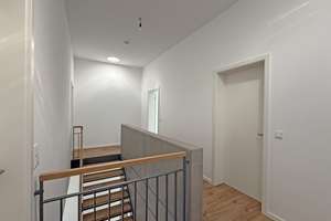 Modernes Reihenmittelhaus mit Südgarten & viel Platz – stilvoll wohnen in Kirchheim – Die vollständige Adresse der Immobilie erhältst du vom Anbieter., 85551 Kirchheim bei München – Vorschaubild 14