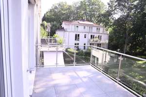 Helle 4 Zimmer Traumwohnung in einer grünen Wohnanlage mit Kaminofen, 2 Balkone, 2 Bädern, EBK – Sauerbruchstraße 13, 14482 Babelsberg Nord, Potsdam – Vorschaubild 4
