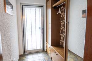 - Einfamilienhaus mit Ausbaupotenzial - – Die vollständige Adresse der Immobilie erhältst du vom Anbieter., 72766 Sondelfingen, Reutlingen – Vorschaubild 2
