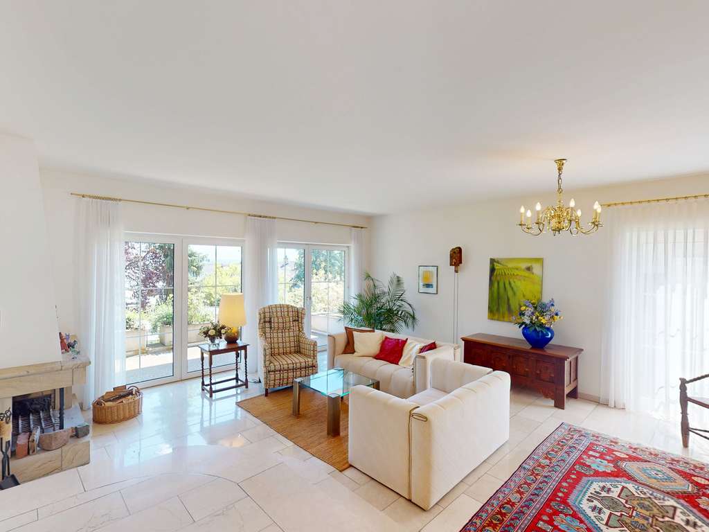 Immobilie in Rüdesheim am Rhein - Rüdesheim: Wohnen zwischen Reben & Rhein - Bild 1