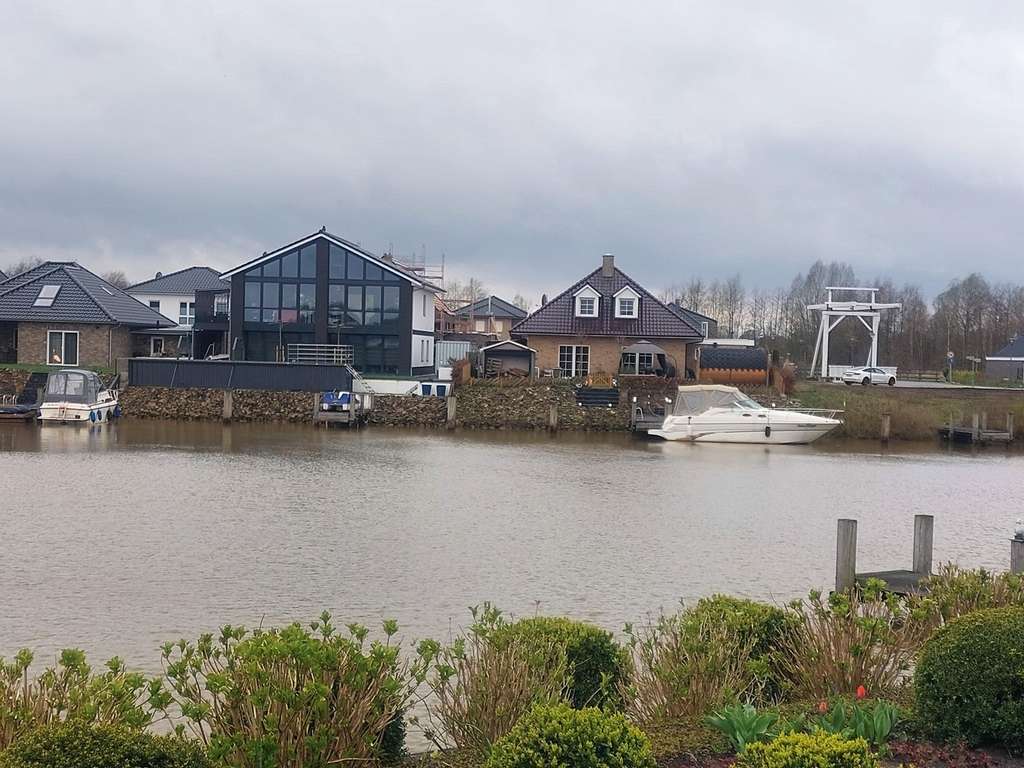 Immobilie in Rhede (Ems) - Familienhaus  vrijstaand met garage          aankoopprijs + kosten koper - Bild 4