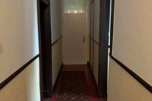 Jugendstil Dachgeschosswohnung mit vier (4,5) Zimmern, 3 Zinnentürmchen, Terasse & Einbauküche in MG – Die vollständige Adresse der Immobilie erhältst du vom Anbieter., 41068 Venn, Mönchengladbach – Vorschaubild 2