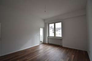 Altbaucharme in zentraler Lage! Renovierte 3-Zi-Whg mit Balkon in Oberhausen – Langemarktstraße 20, 46045 Altstadt-Mitte, Oberhausen – Vorschaubild 8