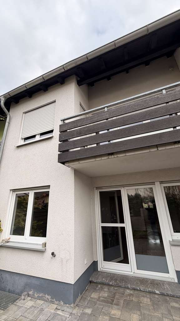 Immobilie in Pegau - Vollunterkellertes Reihenhaus in ruhiger Stadtrandlage mit Garten und separater Garage - Bild 4