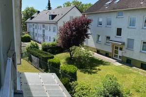 FRISCHE BRISE zum Einziehen: Schöne 2-Zimmer-Dachgeschosswohnung "NUR FÜR EINZELPERSON" geeignet !