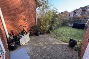 Property thumbnail 11