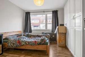 Bremen-Schwachhausen | Modernisierte 2-Zimmer-Wohnung mit Duschbad in gefragter Lage – 28209 Schwachhausen (Ortsteil), Bremen – Vorschaubild 2