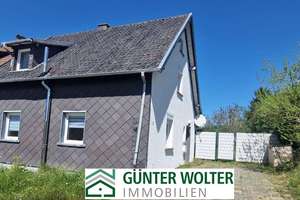 Ihr neues Zuhause in Schleiden – ideal für die kleine Familie – Die vollständige Adresse der Immobilie erhältst du vom Anbieter., 53937 Schleiden – Vorschaubild 1