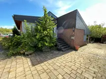 Das besondere Einfamilienhaus in ruhiger Lage von Oelber am weißen Wege – Hausansicht