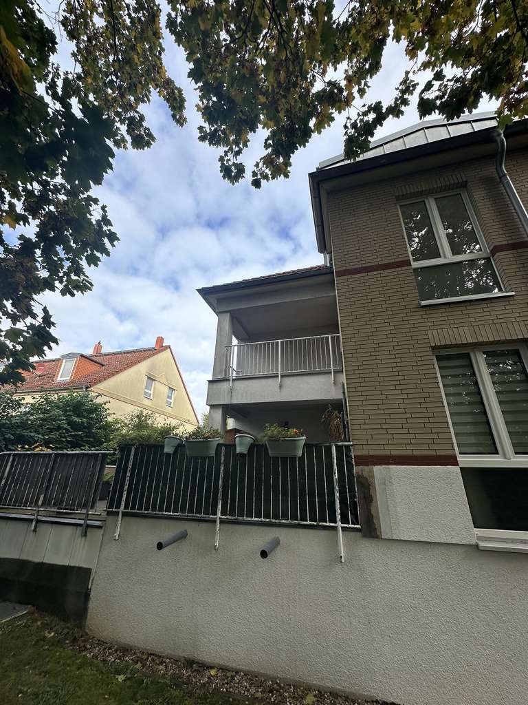 Immobilie in Stahnsdorf - Attraktive 2-Zimmer-Wohnung mit sonnigem Balkon & Tiefgaragenstellplatz in ruhiger Lage - Bild 4