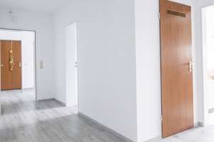 Renovierte 77 m² Hochparterre-Wohnung mit Balkon und Garage in ruhiger Wohnlage – Irispfad 9, 44894 Werne, Bochum – Vorschaubild 5