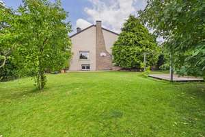 Wohnen ohne Kompromisse! 310 qm Wohnfläche, 10 Zimmer, Garten, Garage, Vollkeller und PV in Destedt! – Schulstraße 2, 38162 Cremlingen – Vorschaubild 22