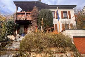 Paradies für Familien und Gartenliebhaber - top Aussichtslage Achalm