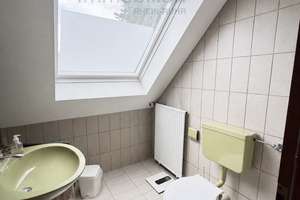 Großzügiges Reihenmittelhaus mit Einliegerwohnung & Ausbaureserve, Garten & Garage, in Nähe Ruhrpark – Die vollständige Adresse der Immobilie erhältst du vom Anbieter., 46049 Alstaden-Ost, Oberhausen – Vorschaubild 15