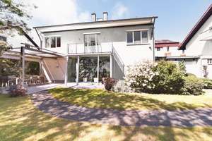 Exklusives Einfamilienhaus mit Dachstudio, Sauna und traumhaftem Garten in Mannheim-Wallstadt – Die vollständige Adresse der Immobilie erhältst du vom Anbieter., 68259 Wallstadt, Mannheim – Vorschaubild 6