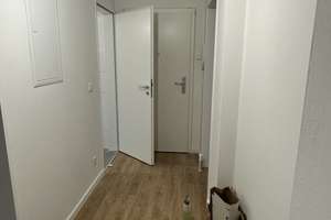 Modernisierte 3-Zimmerwohnung in Essen Freisenbruch – Zweibachegge 20, 45279 Freisenbruch, Essen – Vorschaubild 4