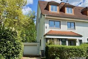Hell, sonnig, einzugsbereit -   Doppelhaushälfte in Bestlage von Wiesbaden – Die vollständige Adresse der Immobilie erhältst du vom Anbieter., 65193 Nordost, Wiesbaden – Vorschaubild 28