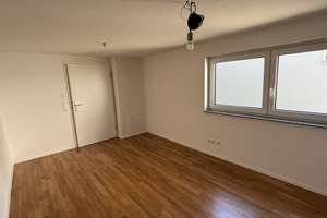 Neuwertige 1-Zimmer-Wohnung plus großer Hobbyraum in bevorzugter Wohnlage – Hölzleswiesen 8b, 70619 Heumaden, Stuttgart – Vorschaubild 9