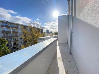 Schöne 3-Zi.-Whg. mit 2 Balkonen & hochwertiger Einbauküche