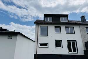 Familienhaus in Lünen-Wethmar - flexibel als Ein-, Zwei- oder Dreifamilienhaus