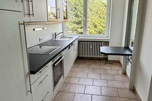 Tolle DG-Whg. ohne Schrägen inkl. EBK u. gr. Balkon,  5 min. von Luegallee – Joachimstr. 24, 40545 Oberkassel, Düsseldorf – Vorschaubild 6