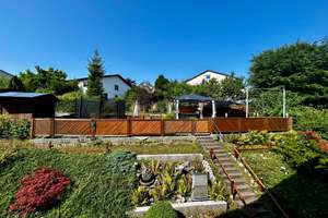 Sehr schöne provisionsfreie 3 Zimmerwohnung mit 2 Balkonen  Gartenmitbenutzung    – Die vollständige Adresse der Immobilie erhältst du vom Anbieter., 72766 Sondelfingen, Reutlingen – Vorschaubild 2