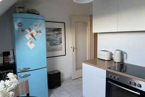 Schöne Dachgeschosswohnung mit Einbauküche im Zentrum von Essen ! – Kurfürstenstraße 54, 45138 Südostviertel, Essen – Vorschaubild 11