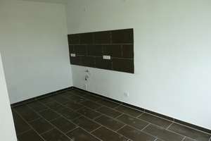Stilvoll wohnen im Grünen mit Einbauküche und Designboden – Graf-Bernadotte-Weg 5, 38444 Detmerode, Wolfsburg – Vorschaubild 8