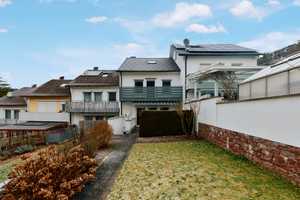 Sonniges Wohnen in Schramberg: Einziehen und Wohlfühlen – Rottweil (Kreis) – Vorschaubild 2