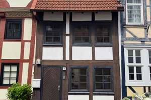 Einfamilienhaus in der Altstadt – Die vollständige Adresse der Immobilie erhältst du vom Anbieter., 31785 Hameln – Vorschaubild 1