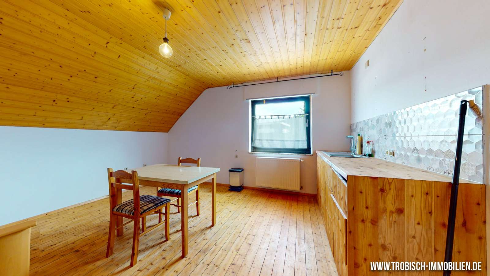 Immobilie in Eppenbrunn - MFH mit ebenem Bauplatz in ruhiger Lage - Bild 6