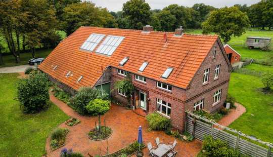 Bild von Modernisierter Resthof mit rund 2,1 Hektar warten auf Naturliebhaber und Tierfreunde