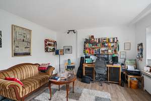 Bremen - Kirchhuchting | Charmantes Zuhause mit Einliegerwohnung, großem Garten und Privatsphäre – Die vollständige Adresse der Immobilie erhältst du vom Anbieter., 28259 Kirchhuchting, Bremen – Vorschaubild 18