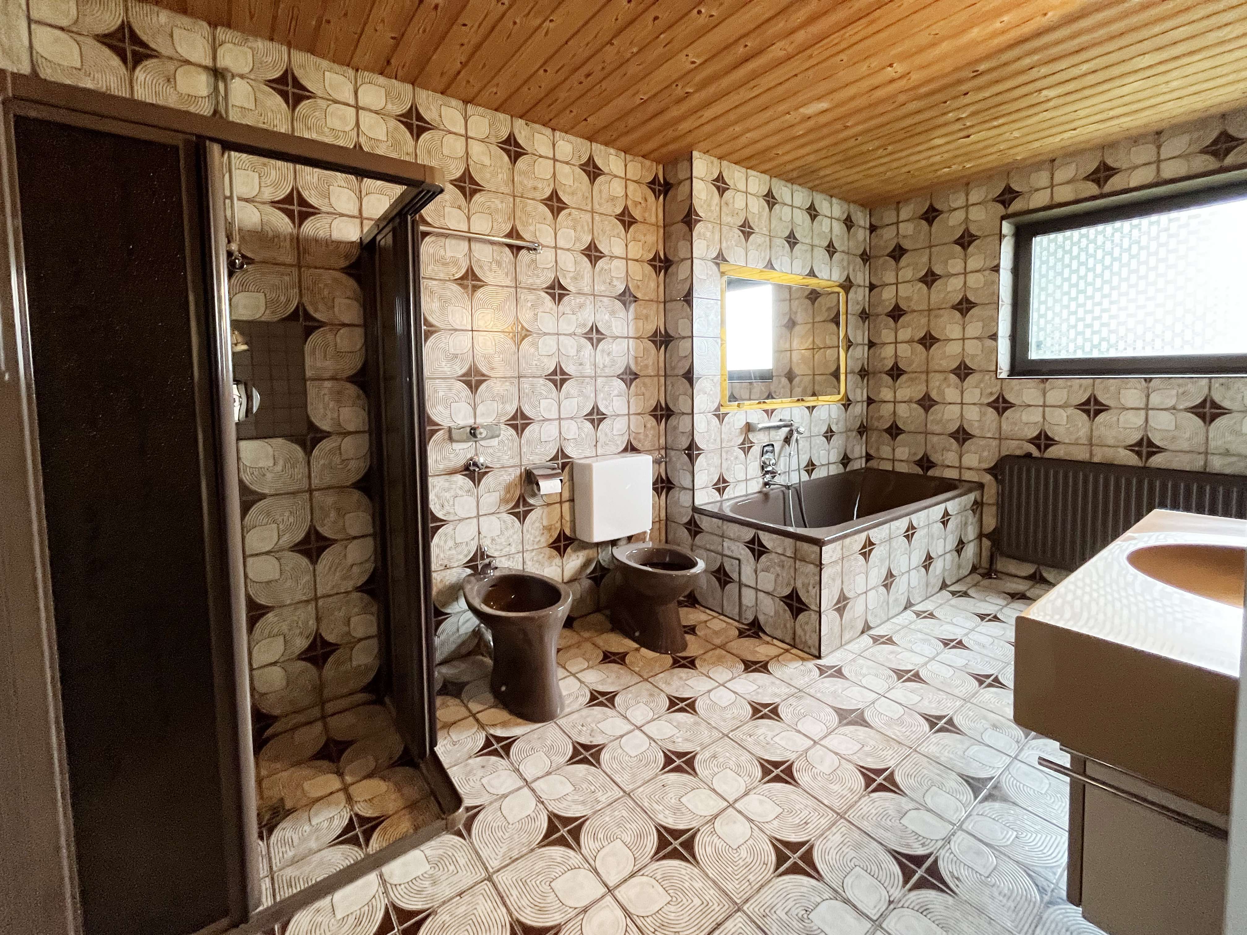 Immobilie in Talheim - EINFAMILIENHAUS IN BESTLAGE – sofort frei - Bild 1