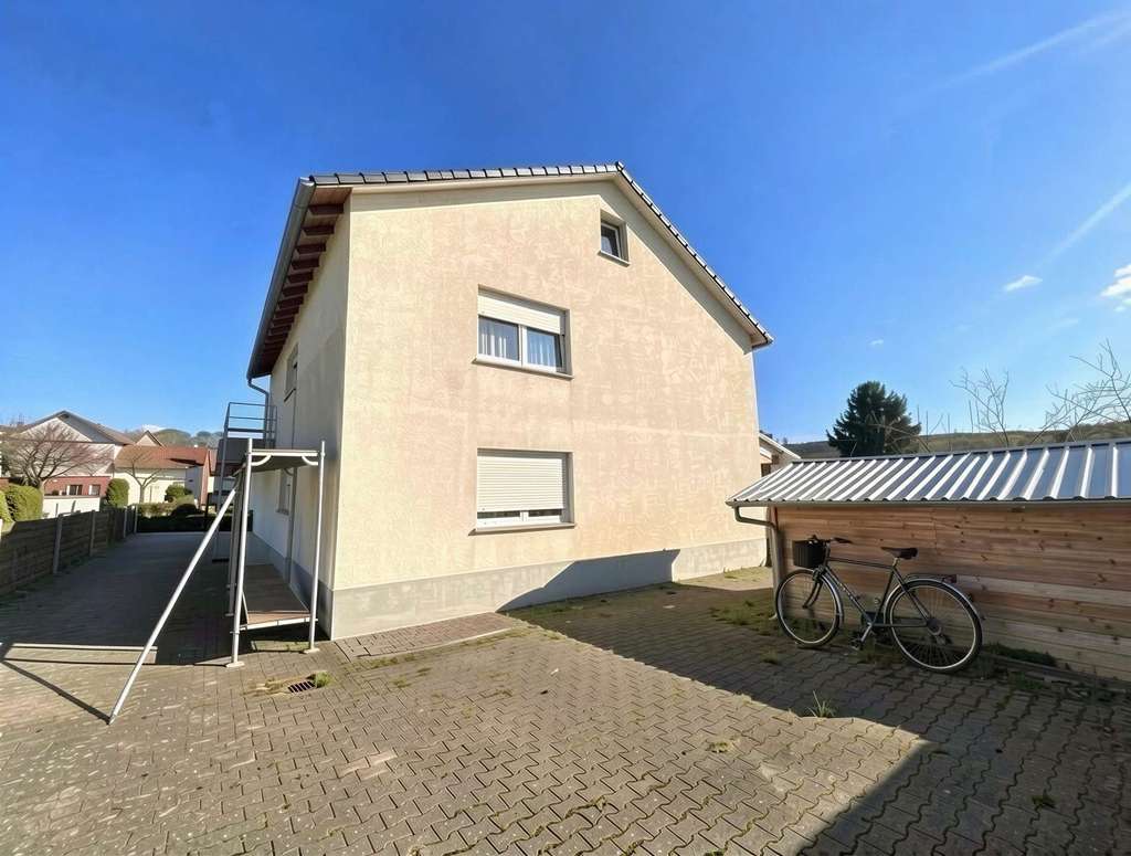 Immobilie in Aßlar - Mehrfamilienhaus mit drei Wohneinheiten und weiterem Baupotenzial - Bild 4