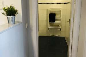 Gepflegtes Reihenhaus mit 4,5 Zimmern und Garage in Bergisch Gladbach – Die vollständige Adresse der Immobilie erhältst du vom Anbieter., 51469 Gronau, Bergisch Gladbach – Vorschaubild 3