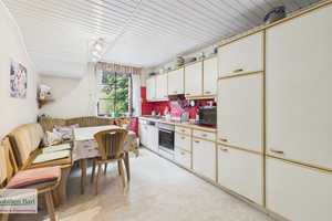 GEPFLEGTES WOHNHAUS MIT 4 SZ, 2 BÄDERN, GARTEN U. GARAGE IN TOP LAGE! – Merzig-Wadern (Kreis) – Vorschaubild 2
